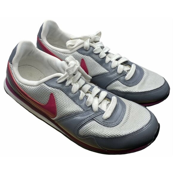 Nike Women's Eclipse 2 Running Training Sneakers 8 - Picture 1 of 8